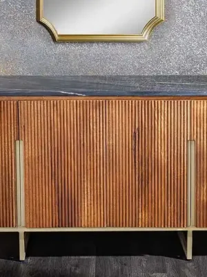 Nejlepší Volba Designová komoda z masivu s mramorovou deskou Gatsby Mango 160cm
