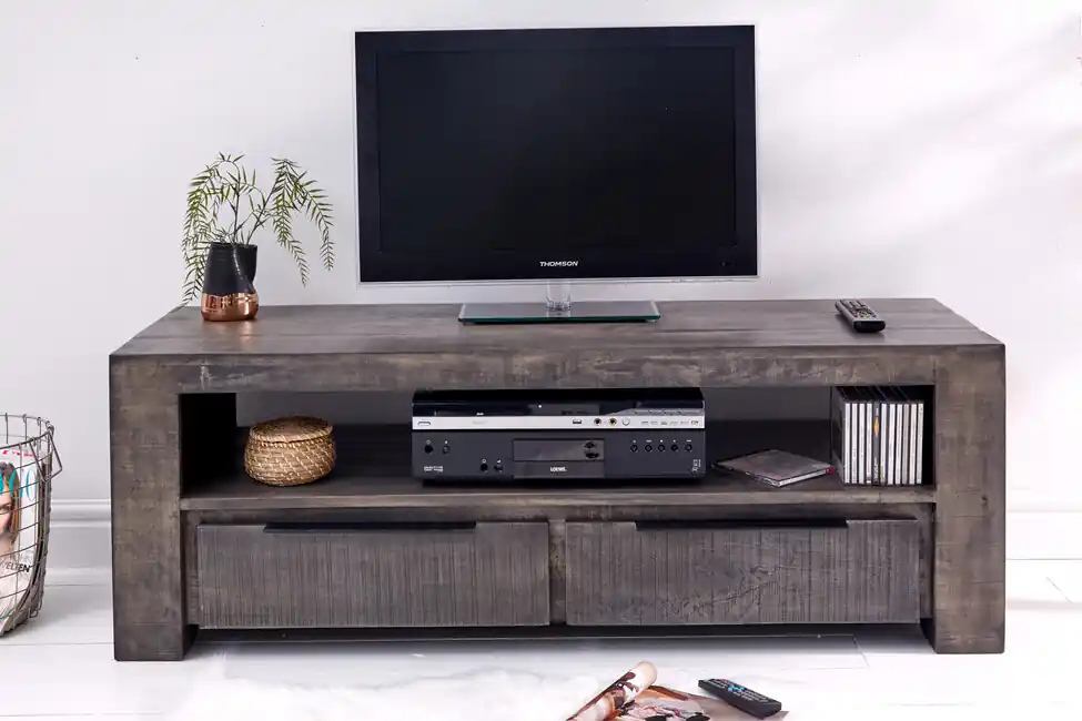 Moderní stolek pod TV z masivu Iron Craft Mango šedá 130cm Cenově Výhodný