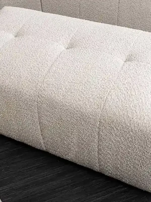 Pouze Dnes Elegantní taburet Madeline s buklé čalouněním v šampaňské béžové 118cm