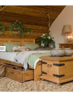 Akční Nabídka Rustikální truhla POPRAD COS04 (světlý/tmavý vosk)